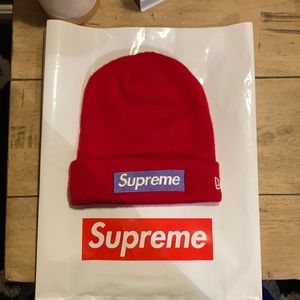 Supreme x New Era Box Logo Beanie w/ Bag